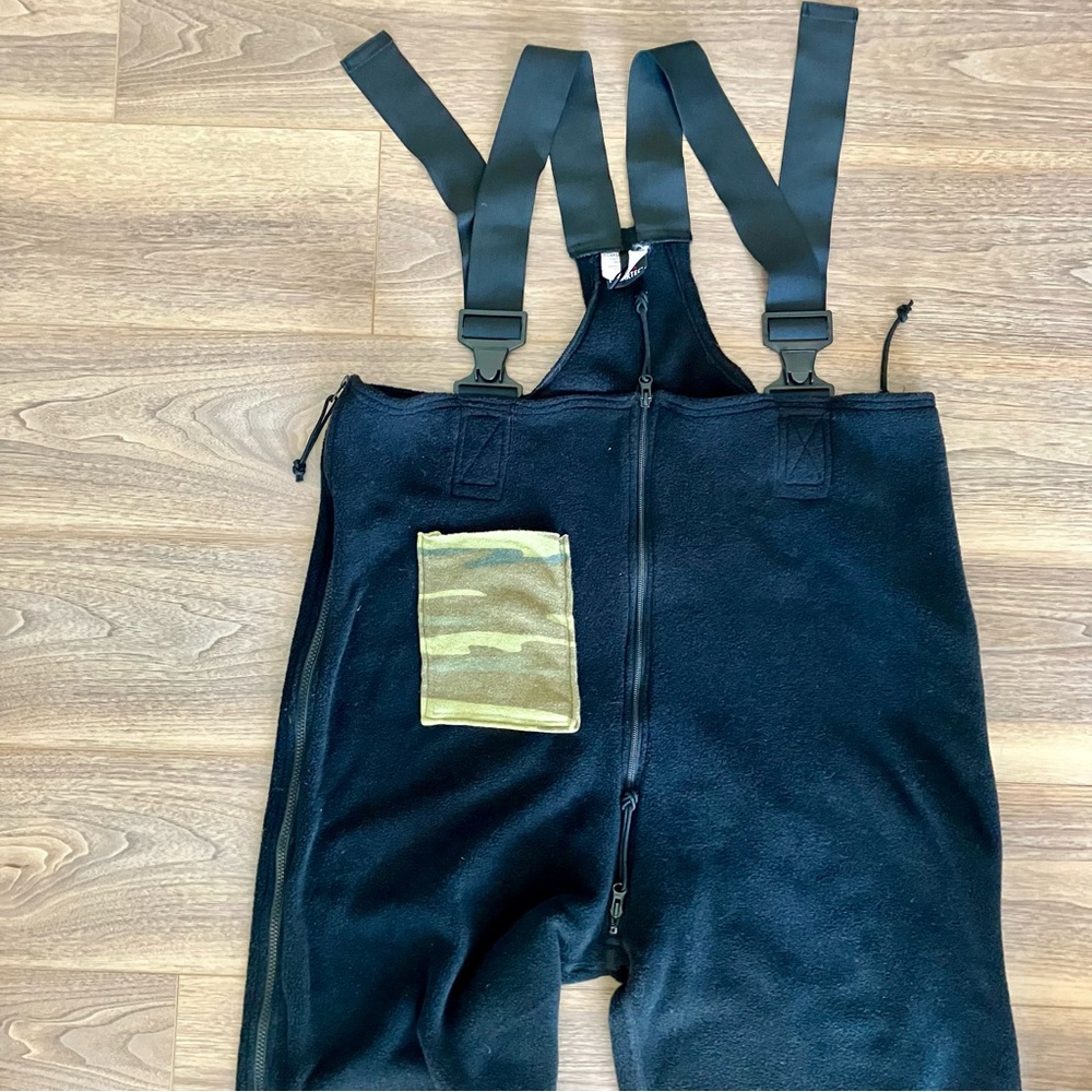 POLARTEC Fleece Bibs w Custom Pocket Black Camo Winter Overall XL Short